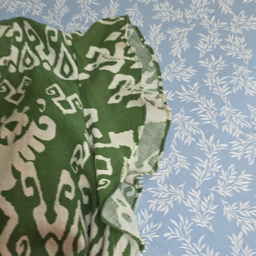 Womens Sz 1X Green/White Ikat BOHO Flutter Sleeve Linen Blend Haute Hippie Top - Picture 6 of 12